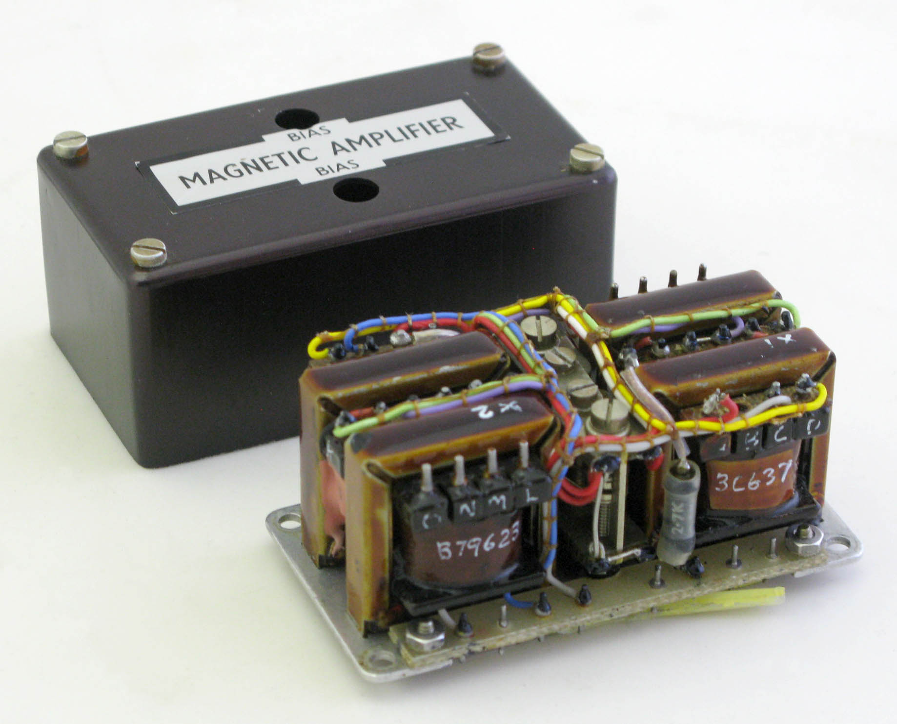 Magnetic Amplifier