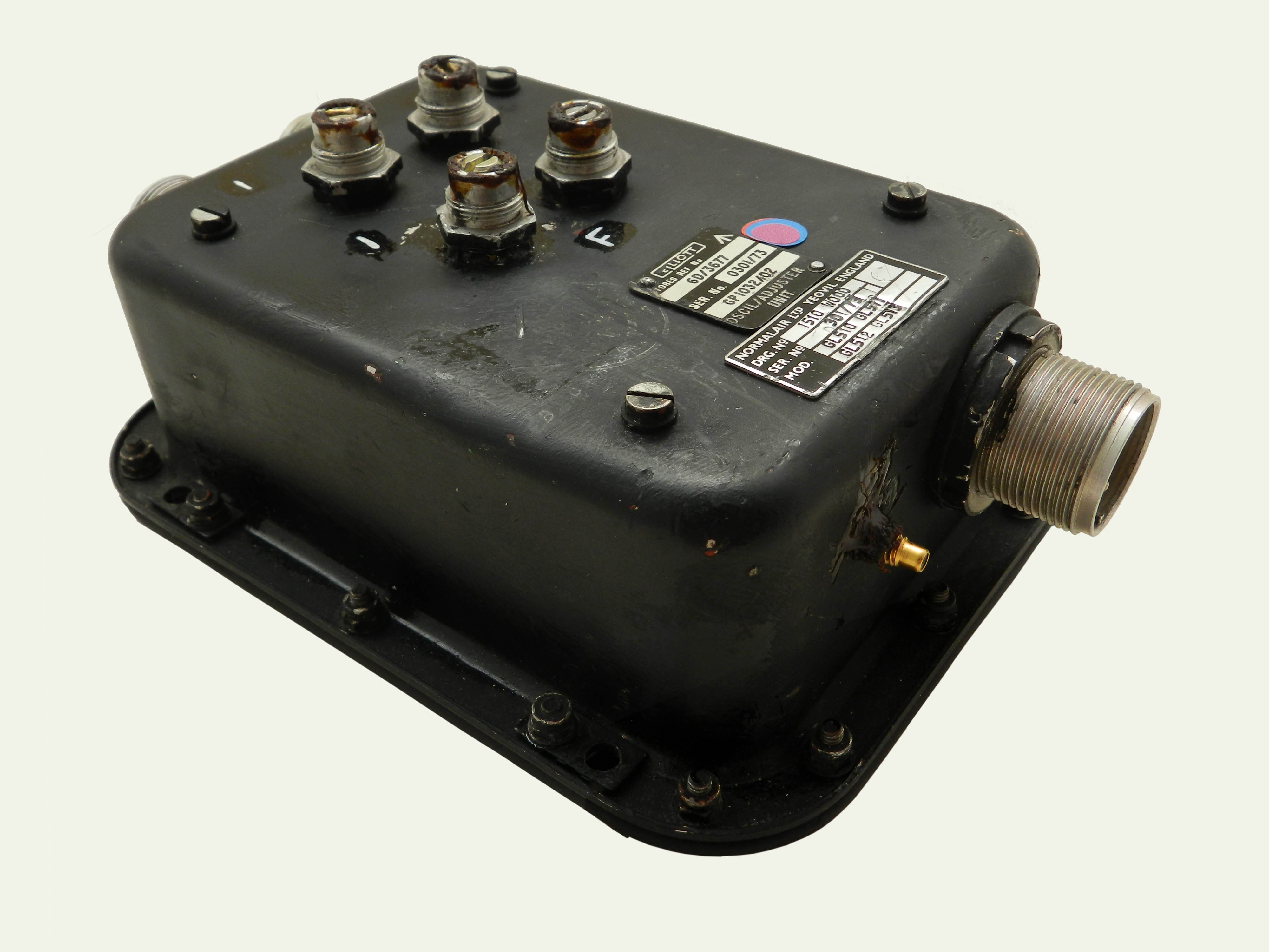 Oscillator Adjuster Unit
