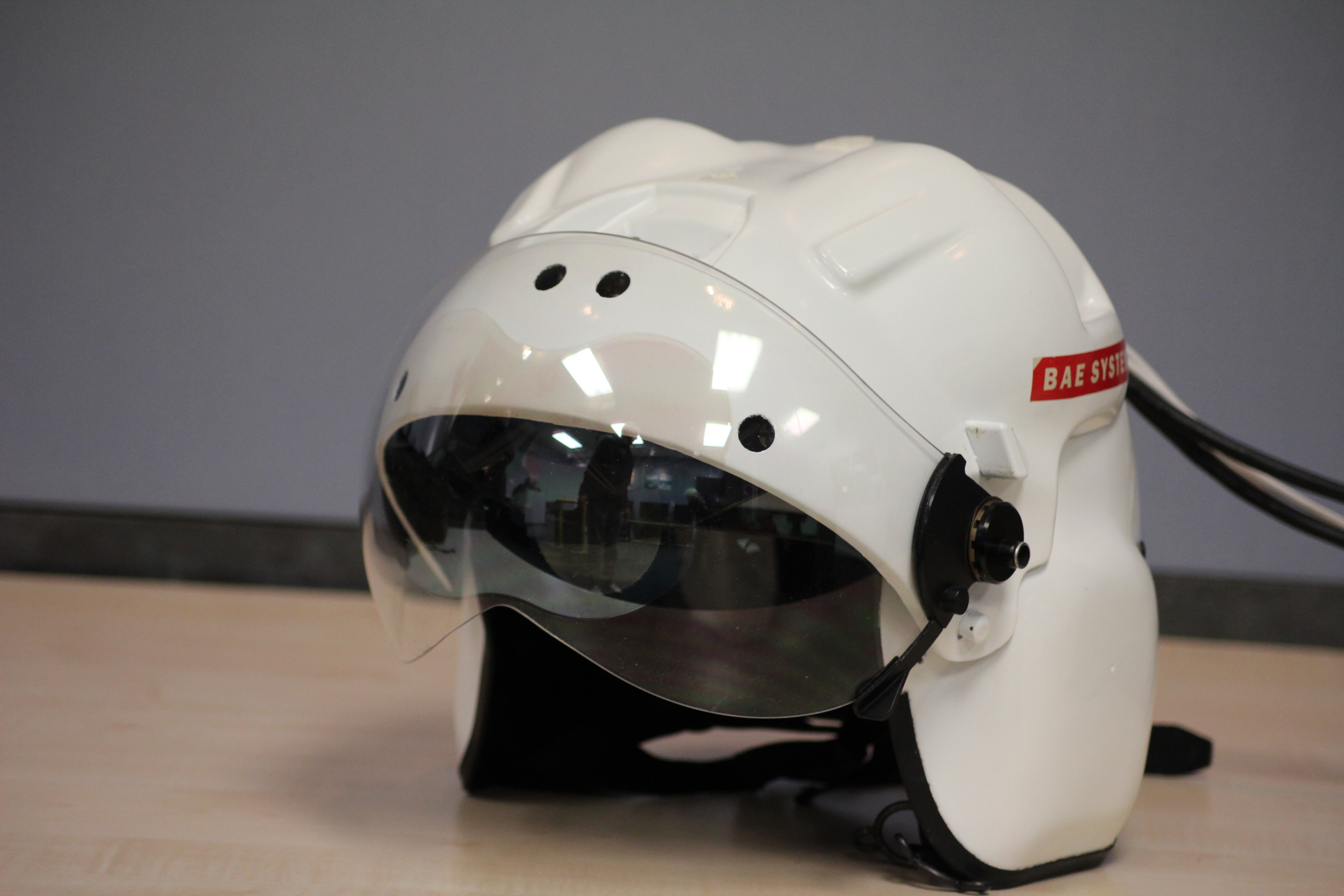 White Spectrum colour Helmet Mounted Display